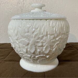 Vintage Westmoreland Milk Glass Maple/Bramble Pattern Cookie Jar MCM 1950’s